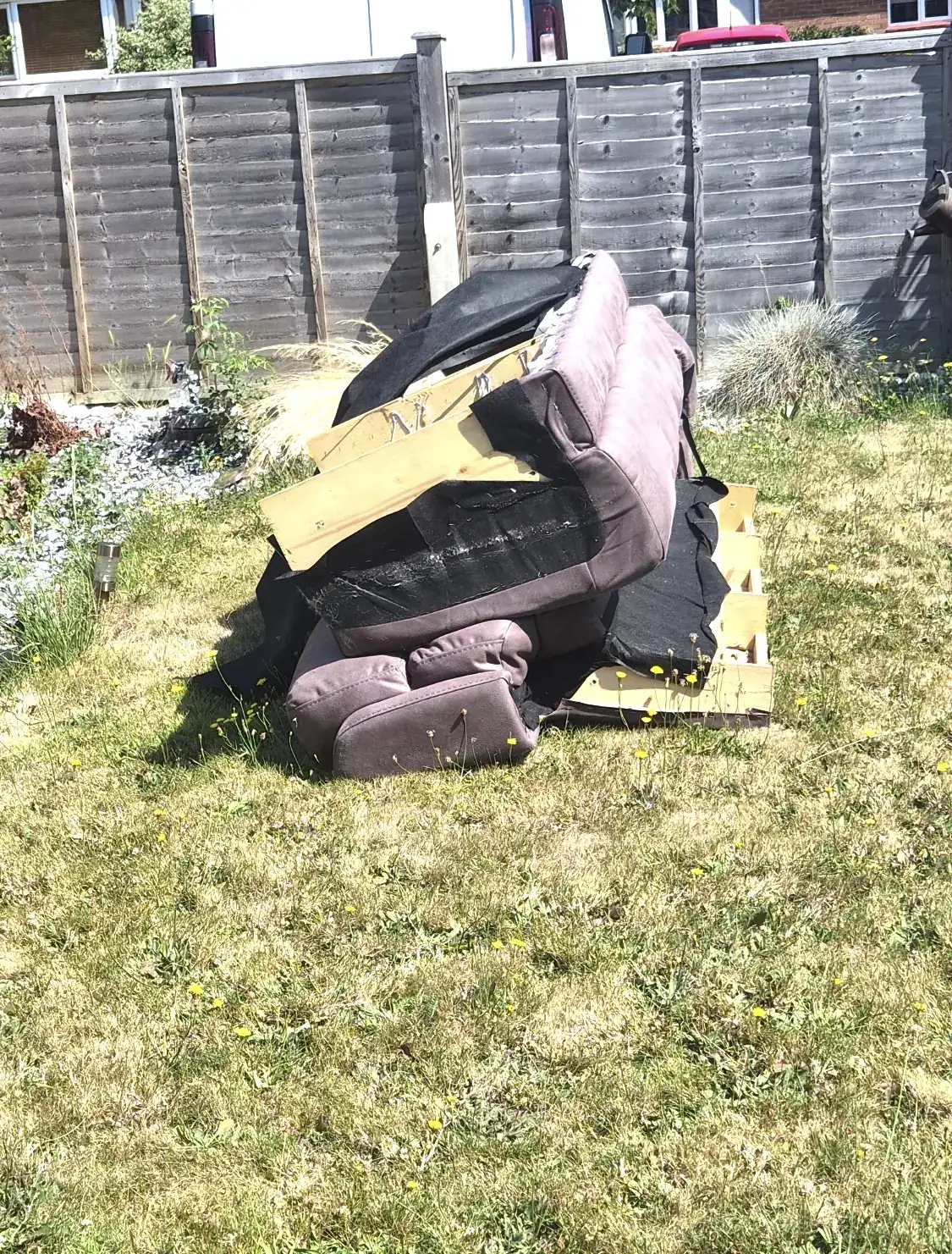 Sofa & Bulky Waste Collection in Waterlooville before Hampshire Waste Clearance